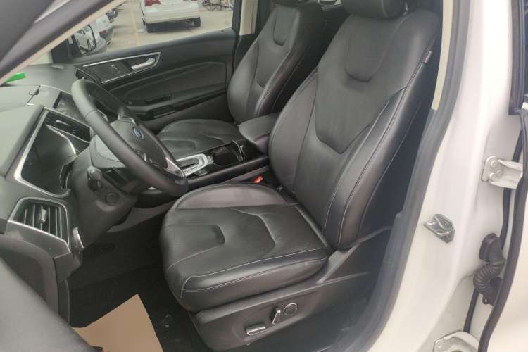 Used Ford Edge 2016 EcoBoost 245 Four-Wheel Drive Titanium 7-Seater Left Front Seat