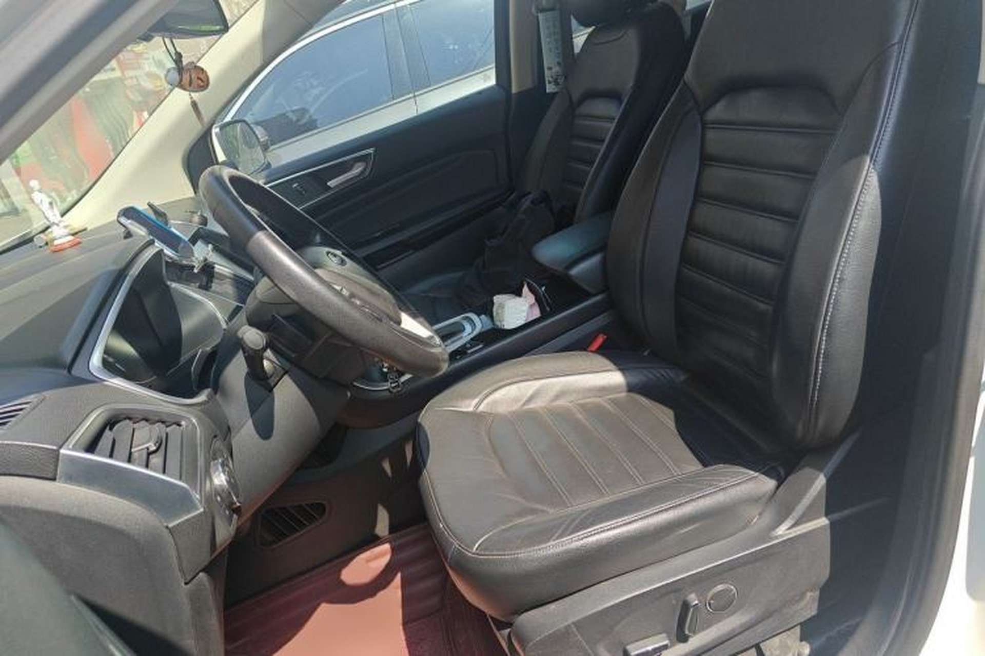 Used Ford Edge 2016 EcoBoost 245 Four-Wheel Drive Titanium Edition 7-Seater Left Front Seat