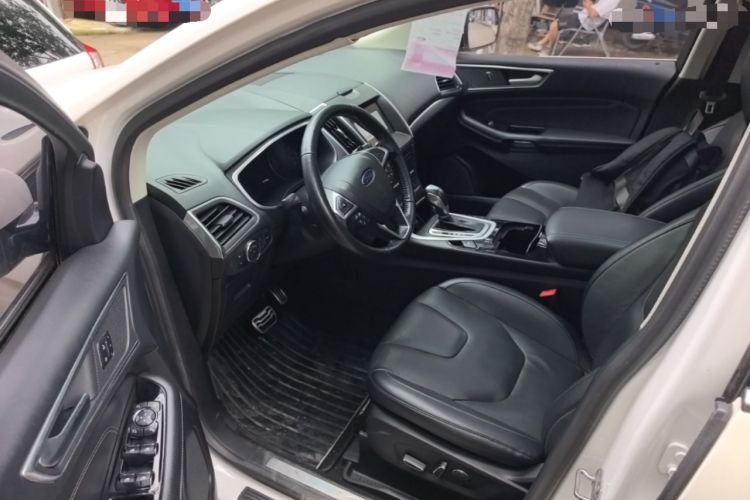 Used Ford Edge 2016 EcoBoost 245 Four-Wheel Drive Titanium 7-Seater Left Front Seat