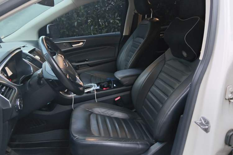 Used Ford Edge 2016 EcoBoost 245 Four-Wheel Drive Titanium Edition 7-Seater Left Front Seat