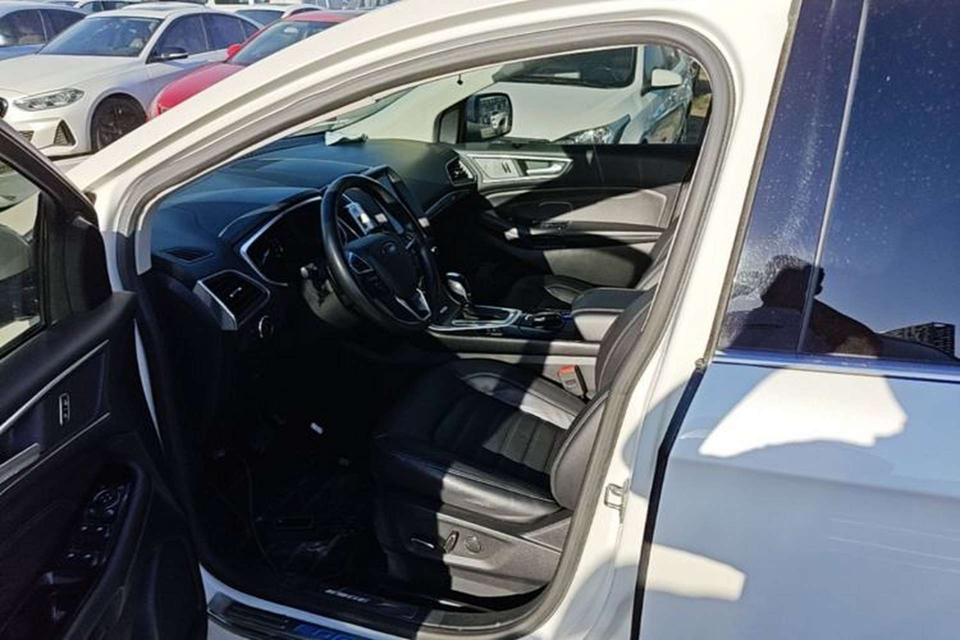 Used Ford Edge 2016 EcoBoost 245 Two-Wheel-Drive Titanium 7-Seater Left Front Seat