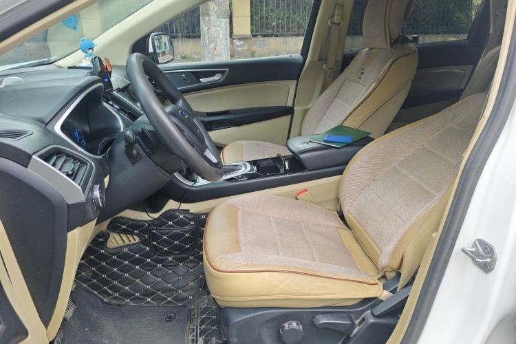 Used Ford Edge 2016 EcoBoost 245 Two-Wheel-Drive Titanium 5-Seater Left Front Seat