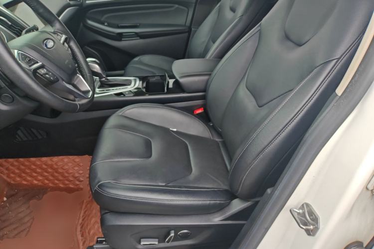 Used Ford Edge 2016 EcoBoost 245 Four-Wheel Drive Titanium 7-Seater Left Front Seat