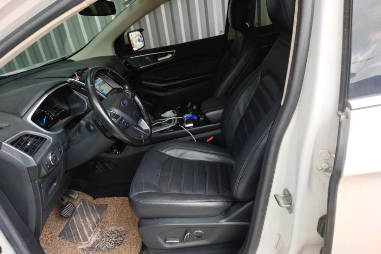 Used Ford Edge 2016 EcoBoost 245 Four-Wheel Drive Titanium Edition 7-Seater Left Front Seat