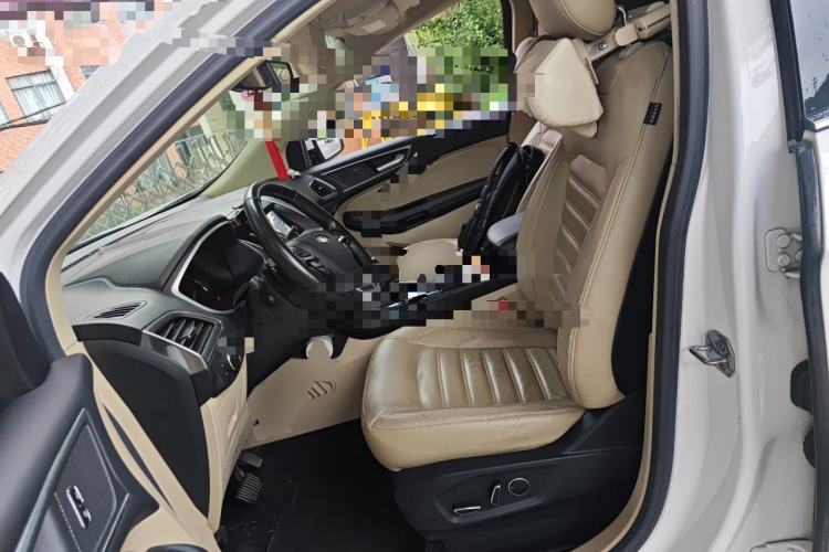 Used Ford Edge 2016 EcoBoost 245 Two-Wheel-Drive Titanium 7-Seater Left Front Seat
