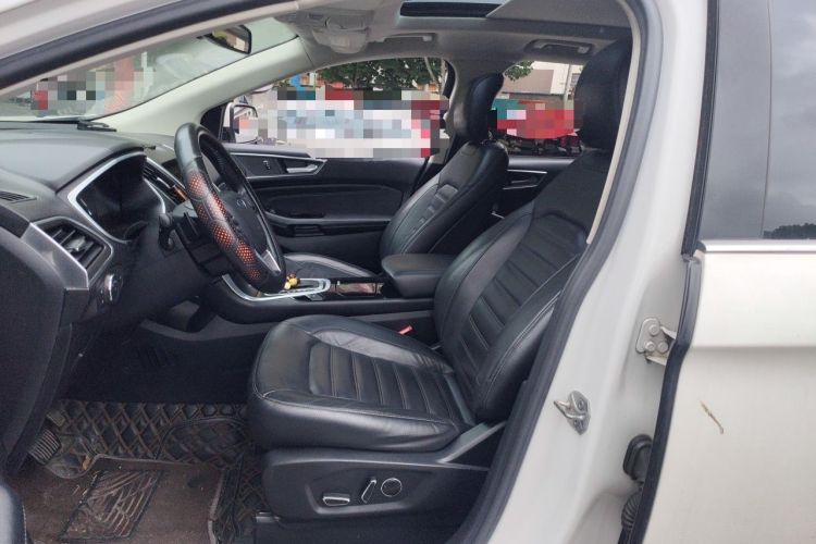 Used Ford Edge 2016 EcoBoost 245 Two-Wheel-Drive Titanium 7-Seater Left Front Seat