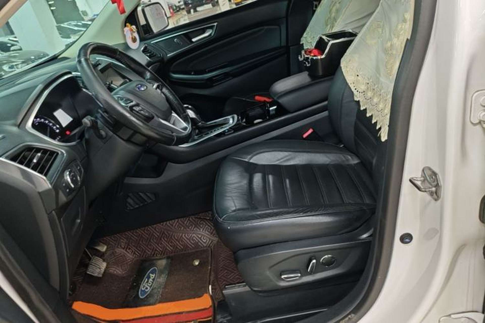 Used Ford Edge 2016 EcoBoost 245 Four-Wheel Drive Titanium Edition 7-Seater Left Front Seat
