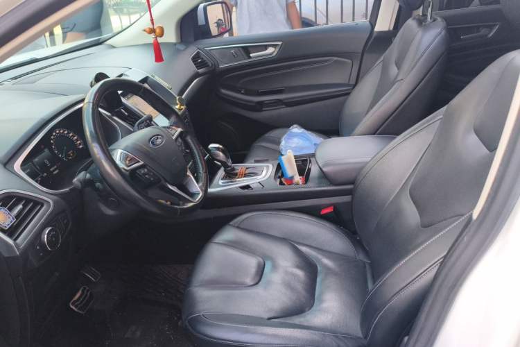 Used Ford Edge 2016 EcoBoost 245 Four-Wheel Drive Titanium 7-Seater Left Front Seat