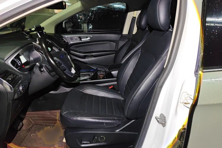 Used Ford Edge 2016 EcoBoost 245 Two-Wheel-Drive Titanium 7-Seater Left Front Seat