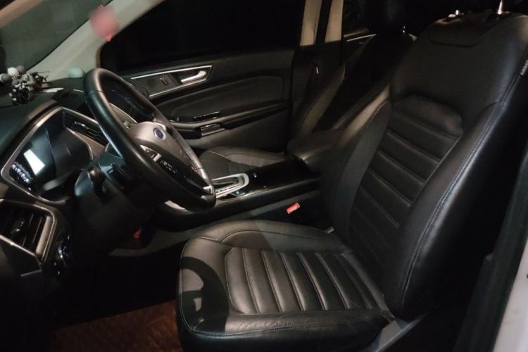Used Ford Edge 2016 EcoBoost 245 Two-Wheel-Drive Titanium 7-Seater Left Front Seat