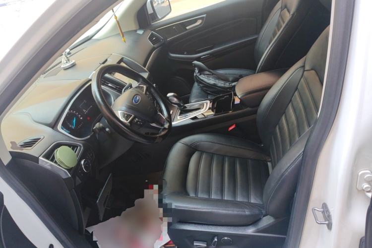 Used Ford Edge 2016 EcoBoost 245 Four-Wheel Drive Titanium Edition 7-Seater Left Front Seat