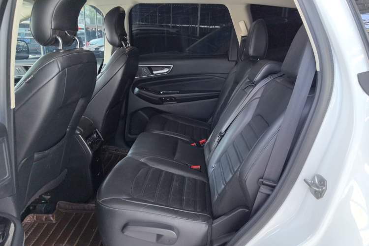Used Ford Edge 2016 EcoBoost 245 Two-Wheel-Drive Titanium 7-Seater Left Rear Seat