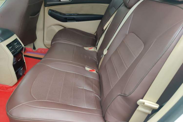 Used Ford Edge 2016 EcoBoost 245 Two-Wheel-Drive Titanium 5-Seater Left Rear Seat