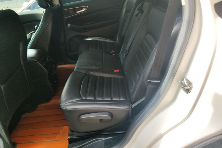 Used Ford Edge 2016 EcoBoost 245 Two-Wheel-Drive Platinum Edition 7-Seater Left Rear Seat