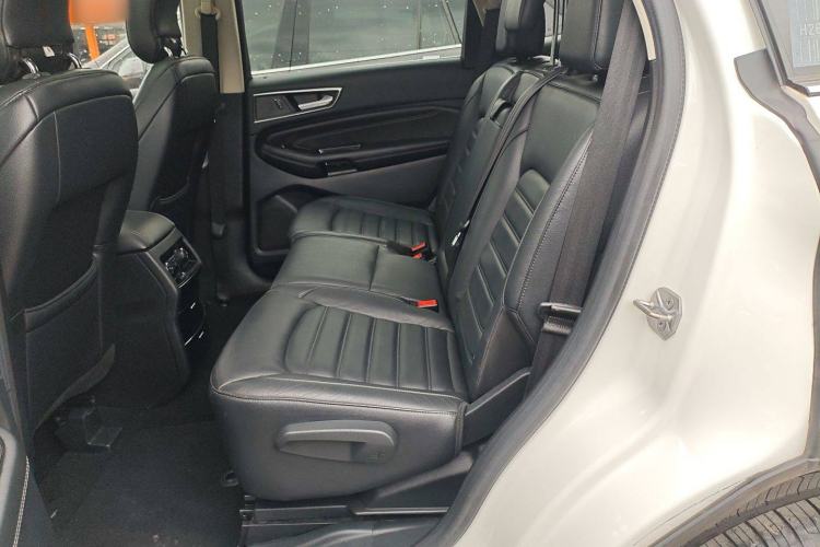 Used Ford Edge 2016 EcoBoost 245 Two-Wheel-Drive Titanium 7-Seater Left Rear Seat