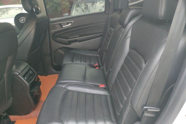 Used Ford Edge 2016 EcoBoost 245 Two-Wheel-Drive Titanium 7-Seater Left Rear Seat