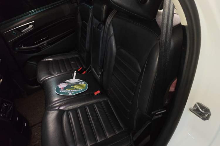 Used Ford Edge 2016 EcoBoost 245 Two-Wheel-Drive Titanium 7-Seater Left Rear Seat