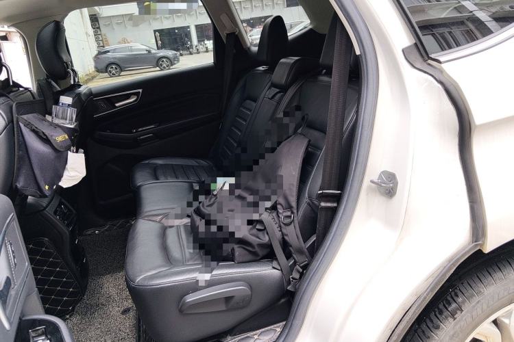 Used Ford Edge 2016 EcoBoost 245 Two-Wheel-Drive Titanium 7-Seater Left Rear Seat