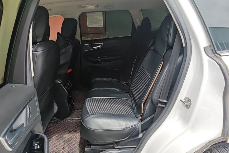 Used Ford Edge 2016 EcoBoost 245 Two-Wheel-Drive Titanium 7-Seater Left Rear Seat