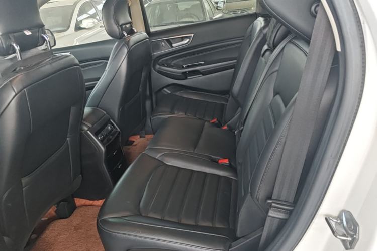 Used Ford Edge 2016 EcoBoost 245 Two-Wheel-Drive Titanium 7-Seater Left Rear Seat