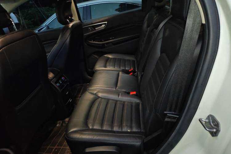 Used Ford Edge 2016 EcoBoost 245 Two-Wheel-Drive Titanium 7-Seater Left Rear Seat