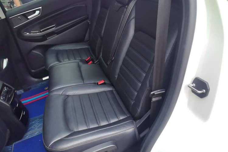 Used Ford Edge 2016 EcoBoost 245 Two-Wheel-Drive Titanium 7-Seater Left Rear Seat