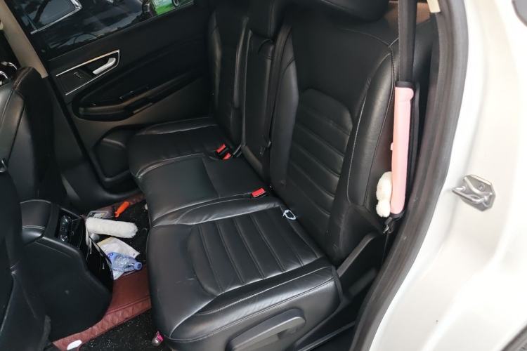 Used Ford Edge 2016 EcoBoost 245 Two-Wheel-Drive Titanium 7-Seater Left Rear Seat