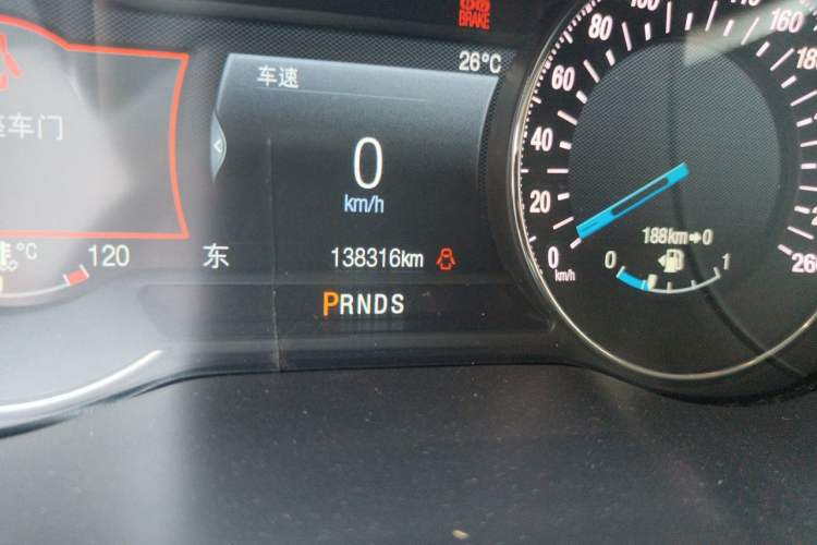 Used Ford Edge 2016 EcoBoost 245 Four-Wheel Drive Titanium 7-Seater Odometer Close Up