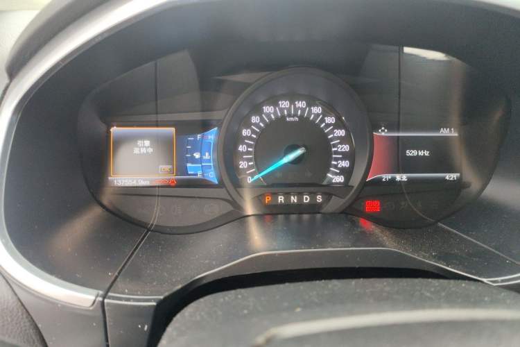 Used Ford Edge 2016 EcoBoost 245 Two-Wheel-Drive Titanium 7-Seater Odometer Close Up