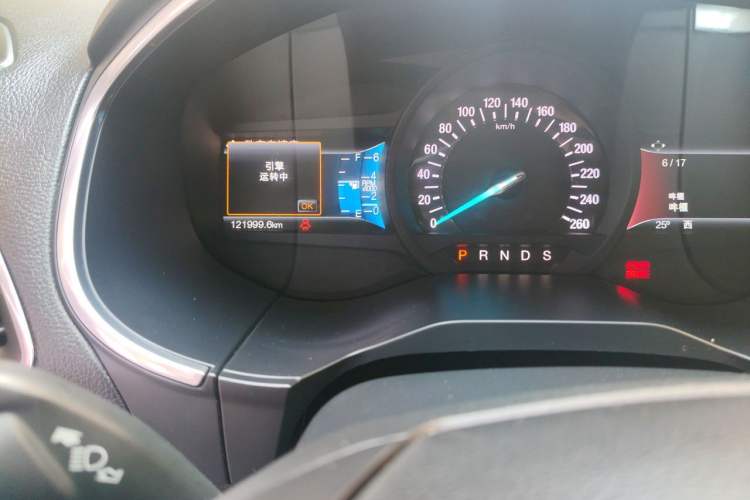 Used Ford Edge 2016 EcoBoost 245 Four-Wheel Drive Titanium Edition 7-Seater Odometer Close Up