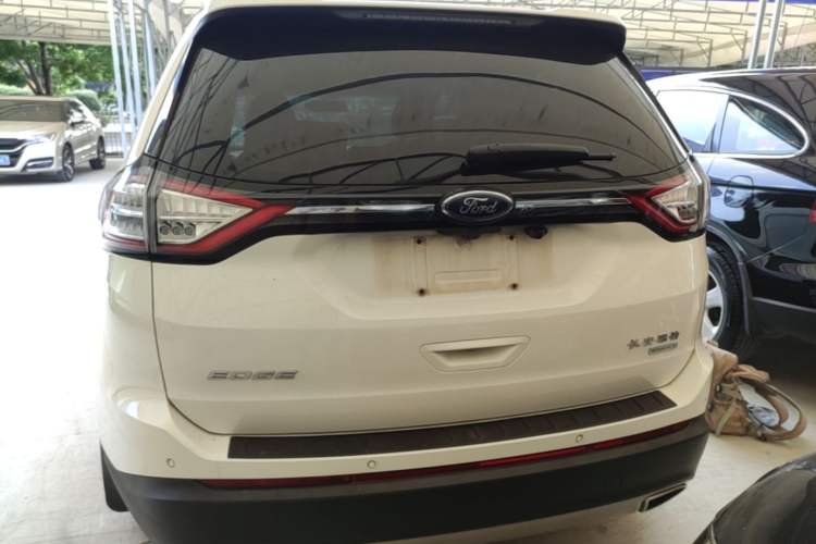 Used Ford Edge 2016 EcoBoost 245 Two-Wheel-Drive Titanium 5-Seater Rear