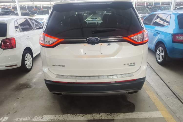Used Ford Edge 2016 EcoBoost 245 Two-Wheel-Drive Titanium 7-Seater Rear