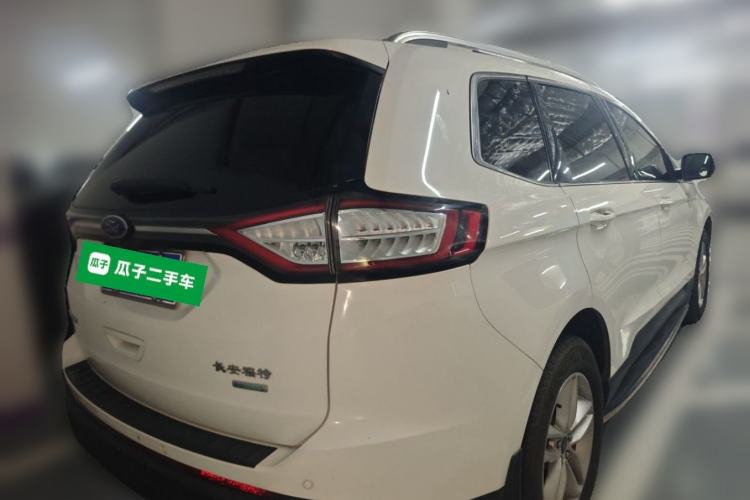 Used Ford Edge 2016 EcoBoost 245 Two-Wheel-Drive Platinum Edition 7-Seater Rear