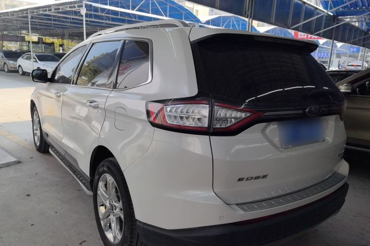 Used Ford Edge 2016 EcoBoost 245 Two-Wheel-Drive Titanium 7-Seater Rear Left 45 Deg