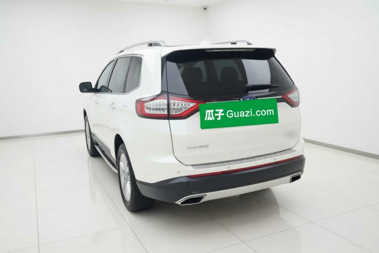 Used Ford Edge 2016 EcoBoost 245 Two-Wheel-Drive Titanium 7-Seater Rear Left 45 Deg