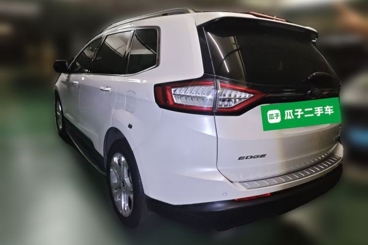 Used Ford Edge 2016 EcoBoost 245 Two-Wheel-Drive Titanium 7-Seater Rear Left 45 Deg