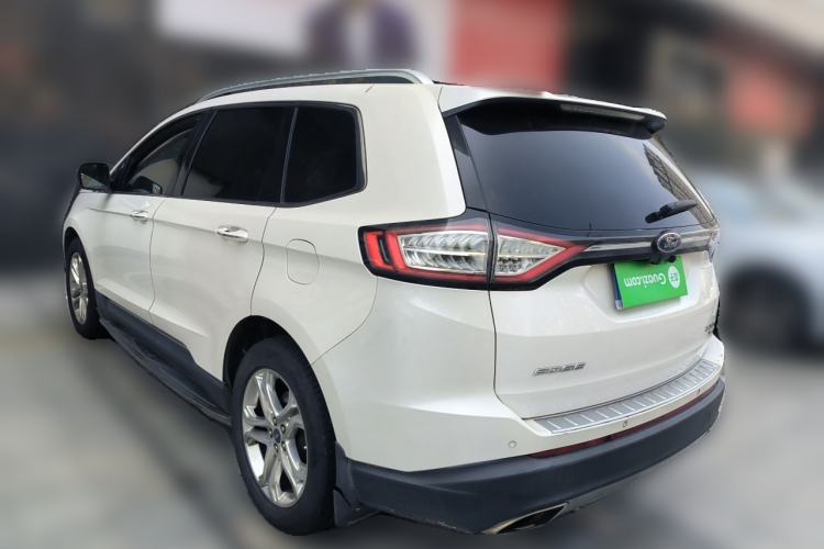 Used Ford Edge 2016 EcoBoost 245 Two-Wheel-Drive Titanium 7-Seater Rear Left 45 Deg
