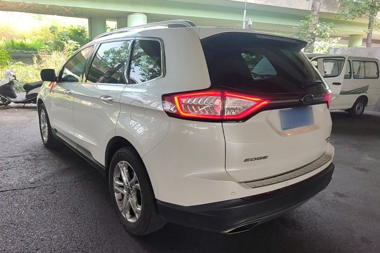 Used Ford Edge 2016 EcoBoost 245 Two-Wheel-Drive Titanium 7-Seater Rear Left 45 Deg