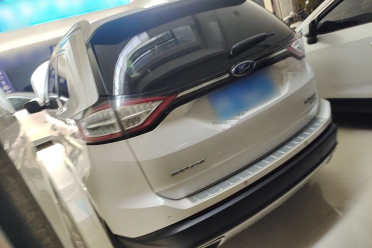 Used Ford Edge 2016 EcoBoost 245 Two-Wheel-Drive Titanium 7-Seater Rear Left 45 Deg