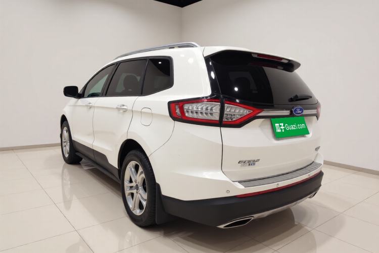 Used Ford Edge 2016 EcoBoost 245 Two-Wheel-Drive Titanium 7-Seater Rear Left 45 Deg