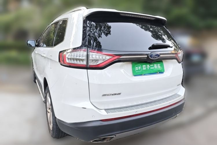 Used Ford Edge 2016 EcoBoost 245 Two-Wheel-Drive Titanium 7-Seater Rear Left 45 Deg