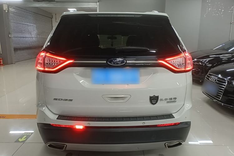Used Ford Edge 2016 EcoBoost 245 Two-Wheel-Drive Titanium 5-Seater Rear