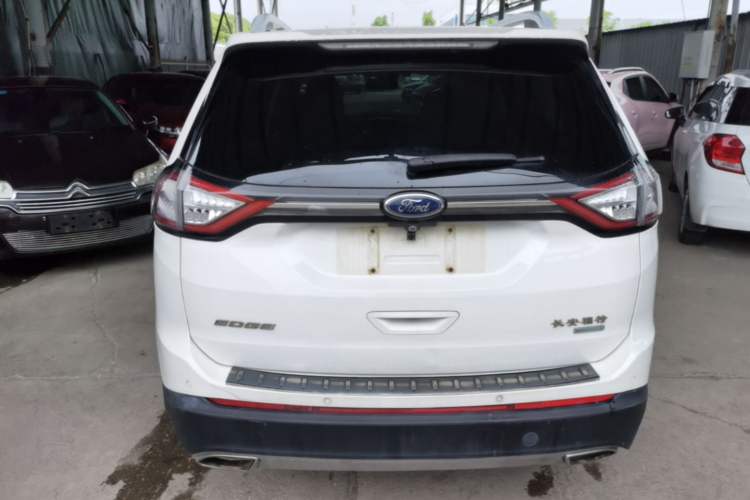 Used Ford Edge 2016 EcoBoost 245 Two-Wheel-Drive Platinum Edition 7-Seater Rear