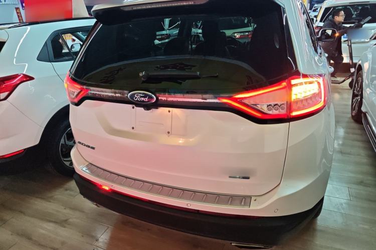 Used Ford Edge 2016 EcoBoost 245 Four-Wheel Drive Titanium Edition 7-Seater Rear