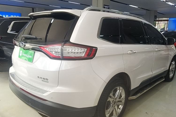 Used Ford Edge 2016 EcoBoost 245 Two-Wheel-Drive Titanium 7-Seater Rear Right 45 Deg