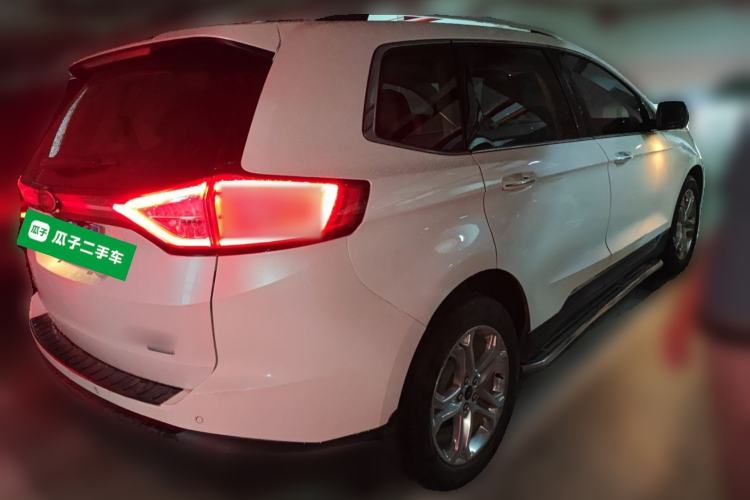Used Ford Edge 2016 EcoBoost 245 Two-Wheel-Drive Titanium 7-Seater Rear Right 45 Deg