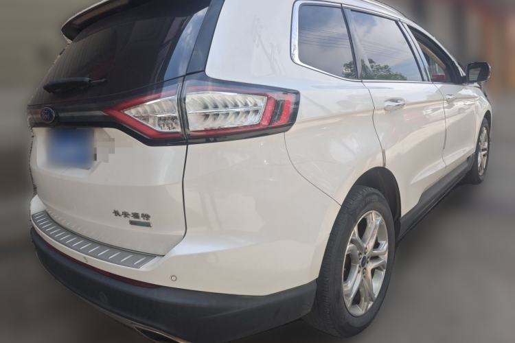 Used Ford Edge 2016 EcoBoost 245 Two-Wheel-Drive Titanium 7-Seater Rear Right 45 Deg