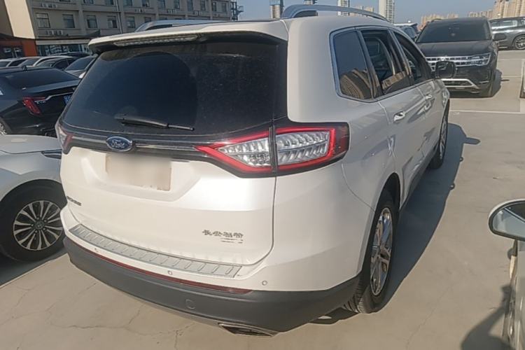 Used Ford Edge 2016 EcoBoost 245 Two-Wheel-Drive Titanium 7-Seater Rear Right 45 Deg