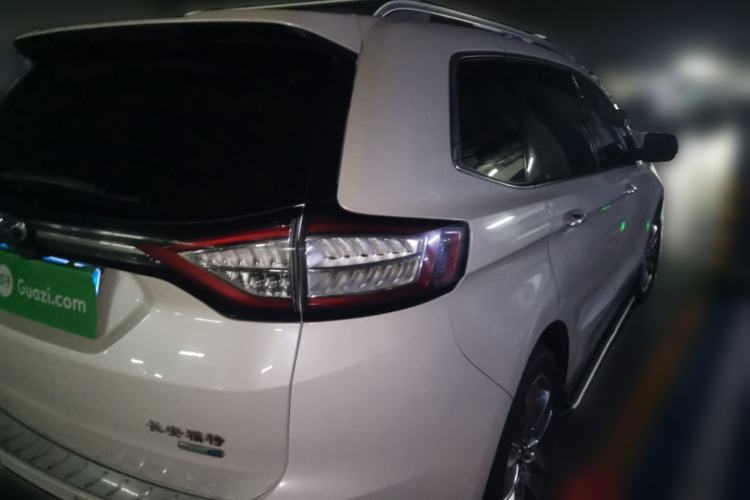 Used Ford Edge 2016 EcoBoost 245 Four-Wheel Drive Titanium 7-Seater Rear Right 45 Deg
