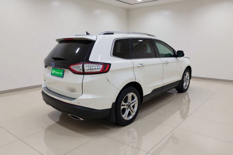 Used Ford Edge 2016 EcoBoost 245 Two-Wheel-Drive Titanium 7-Seater Rear Right 45 Deg